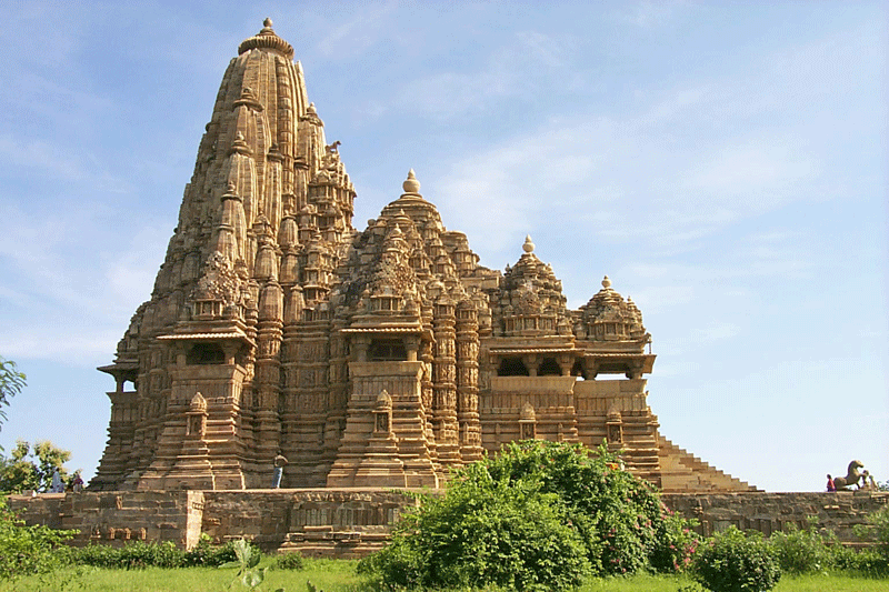 VIAJE GRUPAL A INDIA 2027